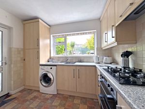 Photo 10- click for photo gallery